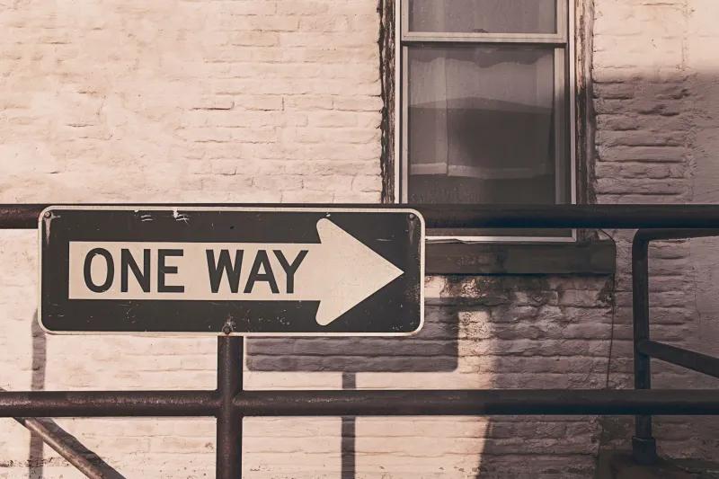 One-Sided Traffic, Two-Sided Pain: How Directional Pool Imbalance Quietly Wrecks LP Returns